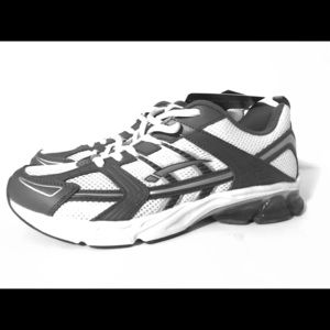 Classic L.A. Gear running shoes men’s size 8